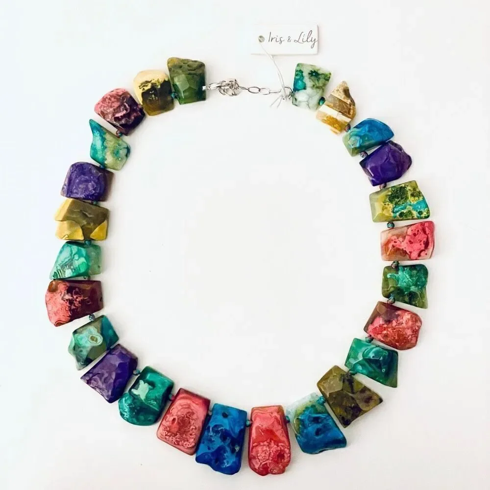 NWT Iris & Lily Gorgeous Colorful sterling silver genuine Agate gemstone Necklac